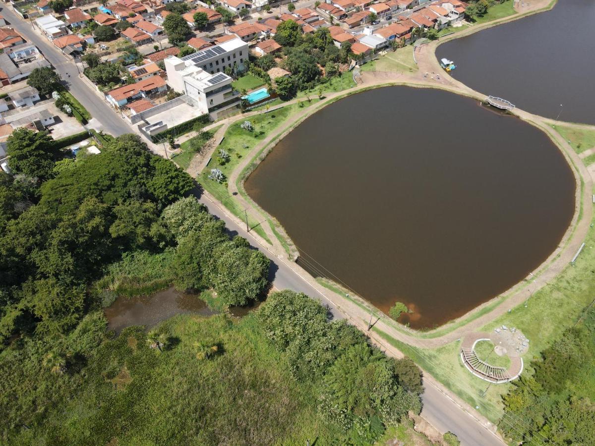 Hotel Do Lago Bela Vista de Goias Esterno foto